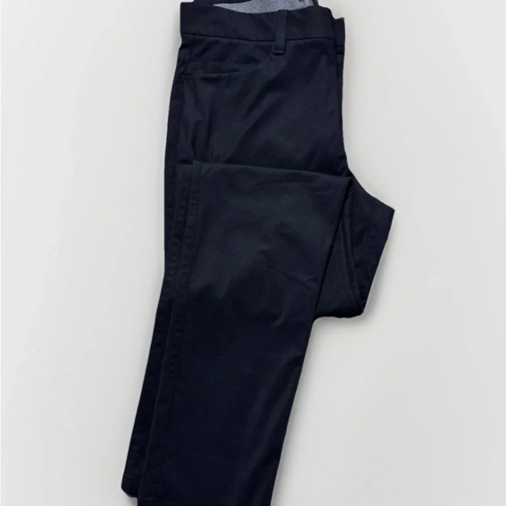 FLX Chino Pants Mens 30x32 Navy Blue Excellent Stretch Performance Commuter